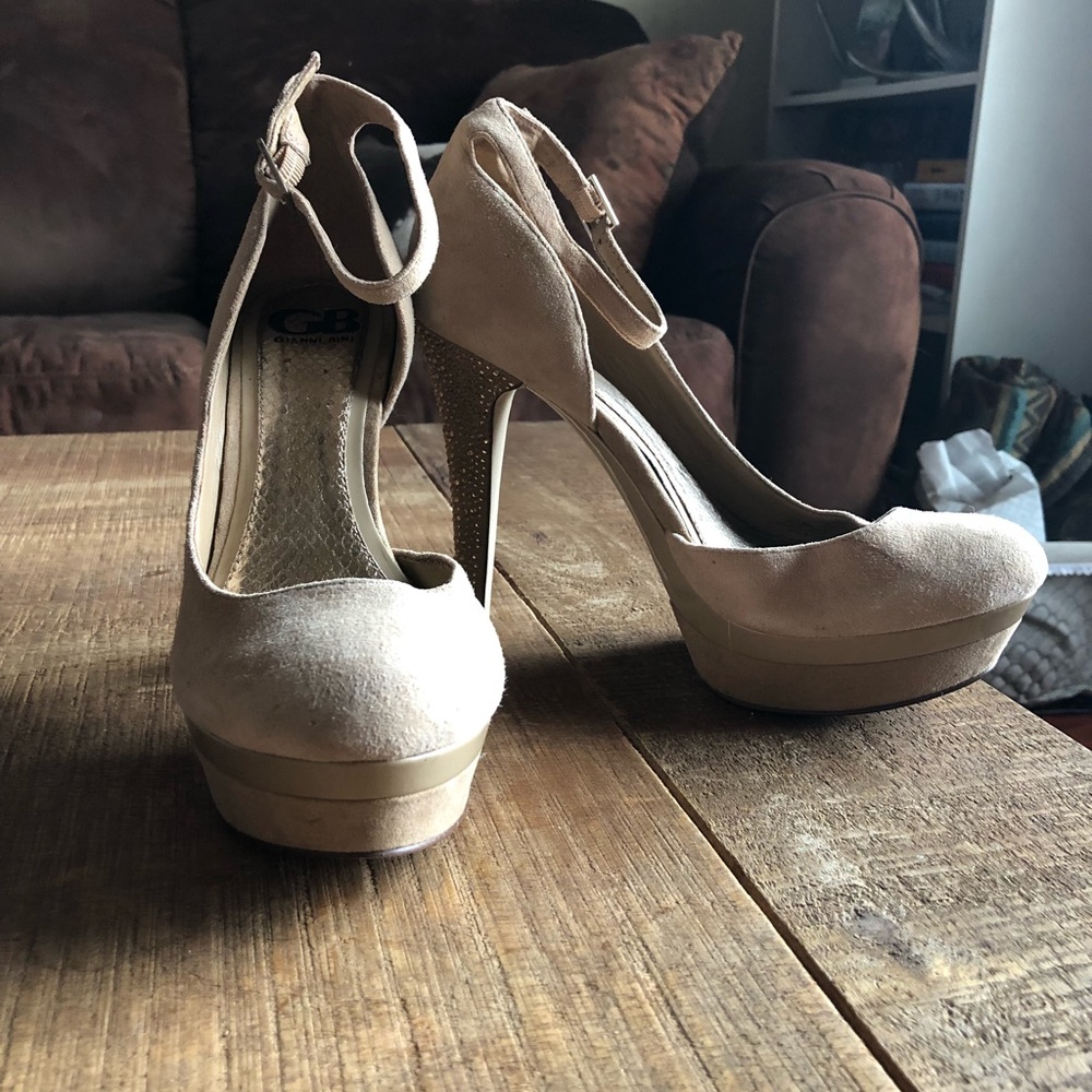 Gianni Bini high heels